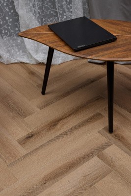 Кварцвиниловая плитка SPC Steinholz Herringbone Лустенау