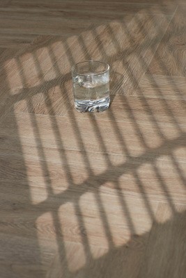 Кварцвиниловая плитка SPC Steinholz Herringbone Ульрих