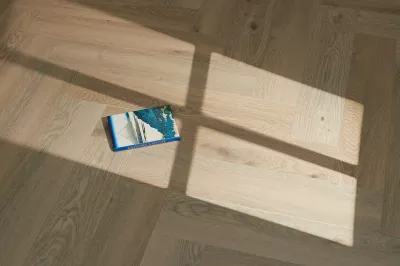 Кварцвиниловая плитка SPC Steinholz Herringbone Бреннер