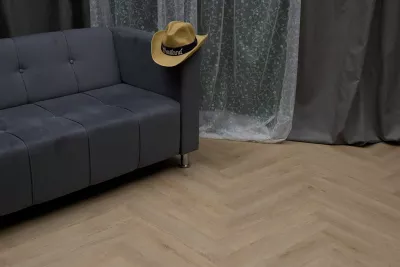 Кварцвиниловая плитка SPC Steinholz Herringbone Крайшберг