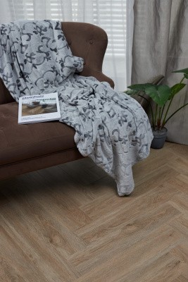 Кварцвиниловая плитка SPC Steinholz Herringbone Ульрих